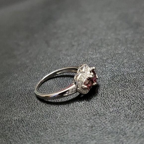 Sterling silver sparkly rhinestone ring size 7 - Picture 6 of 13